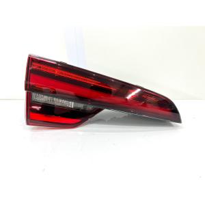 アウディ A3 8V スポーツ 純正テールライト 右 8V4.945.092/8V4945092B