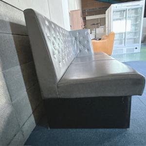 【中古】レザー 変形 2人掛けソファー ワイド...の詳細画像4