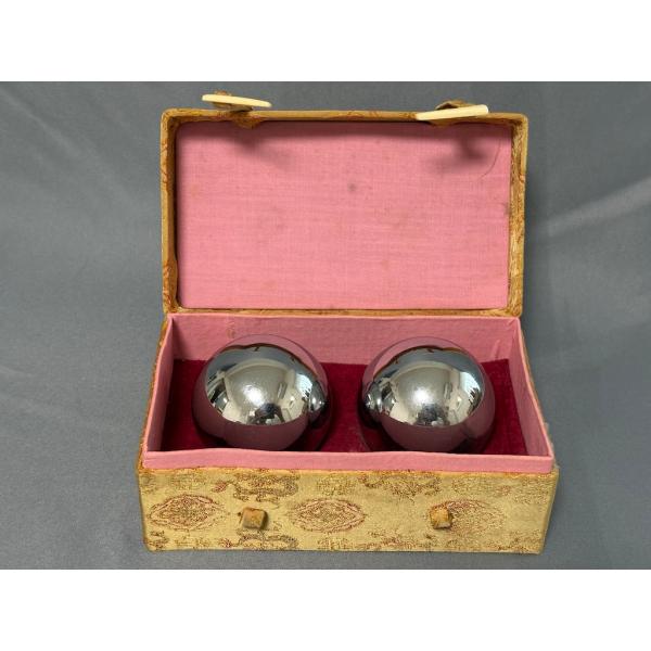 中古品  中国健康グッズ  健身球　健康球　Baoding Balls 50mm球　クロームメッキ　...