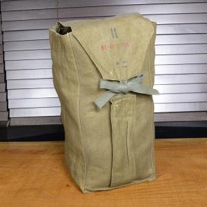 チェコ軍放出品 ユーティリティポーチ ハンドル/携行用バンド付き
