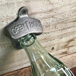 ボトルオープナー 壁付け型 アンティーク調 栓抜き [ 小 ] 壁取り付け