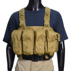 AKマグ対応 チェストリグ AKマガジン 8本収納 [ タン ] | 弾薬帯 M4