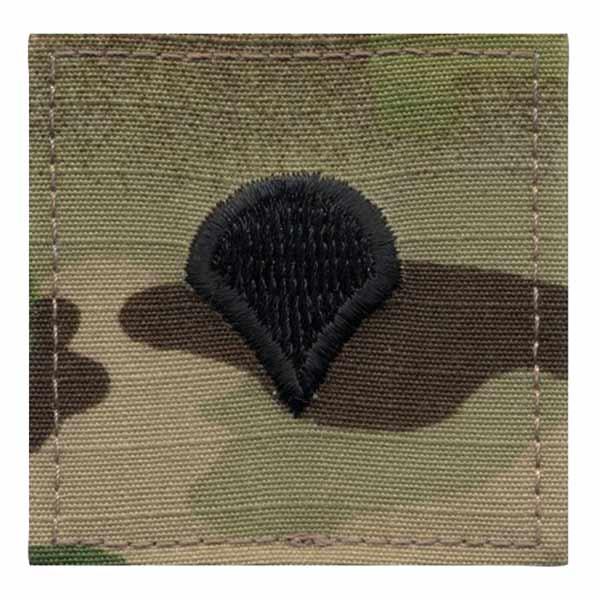 Rothco ミリタリーワッペン アメリカ軍 階級章 特技兵 技術兵 ベルクロ [ マルチカム ] ...
