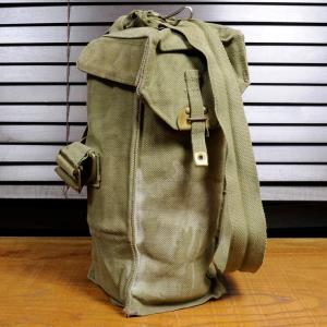 ベルギー軍放出品 ガスマスクバッグ スリムタイプ M51ガスマスク用