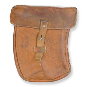 実物 放出品マガジン　4個セット チェコ軍放出品 マガジンポーチ Vz58マガジン用 レザー製 革 アサルト