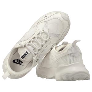 NIKE ナイキ WMNS TC7900 DD...の詳細画像4