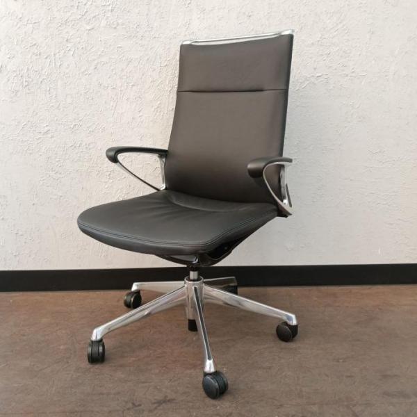 オカムラ オフィスチェア 肘あり モード CA88ZS-PF72 2025年製 ブラック 革張り 5...