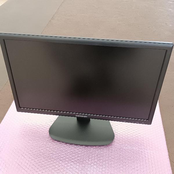 ジャンク品 中古 HiKVISION 21.5型モニター DS-D5022QE-B ブラック 専用ケ...