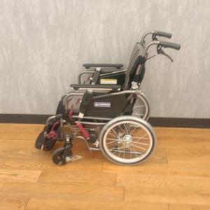 カワムラサイクル 車いす KMD-C16-42...の詳細画像2
