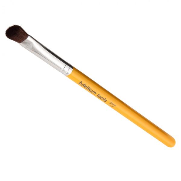 Studio Line シャドウ ブラシ 化粧 メイク 米国 ハリウッド プロフェッショナル