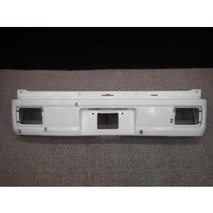 スズキ エブリィバン DA17V 純正 フロントバンパー 71711-64P1 : 拓海