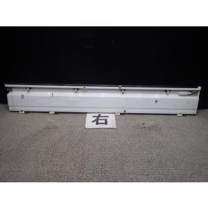 NT100クリッパー EBD-DR16T 右アオリ 26U  93301-4A00A