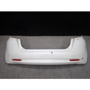 フィット DBA-GE8 リアバンパーASSY NH624P  71501-TF0-900ZL