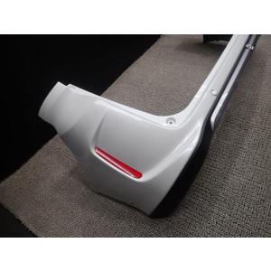 フリード 6AA-GB7 リアバンパーASSY...の詳細画像3