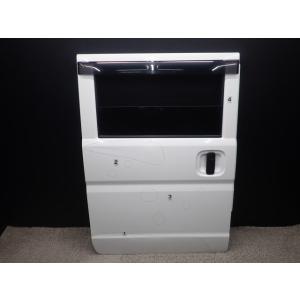 NV100クリッパー HBD-DR17V 右リアドアASSY 26U  82100-4A01F