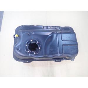 NT100クリッパー EBD-DR16T フューエルタンク 26U  17201-4A00K