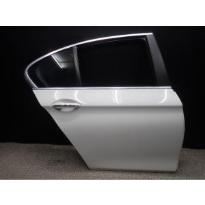 BMW 5シリーズ DBA-XG20 右リアドアASSY 300  41009628756