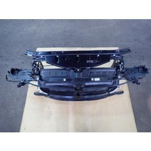 BMW 5シリーズ DBA-XG20 ラジエータコアサポート 300  51747200781