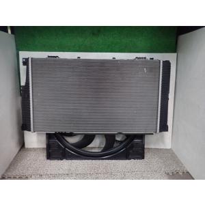 BMW 5シリーズ DBA-XG20 ラジエータ 300  17118672013