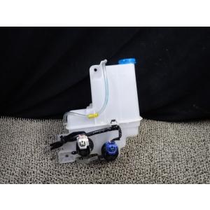 NV100クリッパー 3BD-DR17V ウォッシャータンク 26U  27481-4A00A