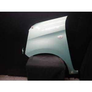 スペーシア DBA-MK32S 左フロントフェンダー ZVB  57711-81M00