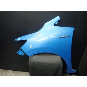 フィット DAA-GP5 左フロントフェンダー B595P  60261-T5A-J00ZZ
