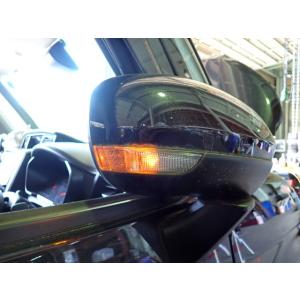 ルーミー DBA-M900A 右ドアミラー X07  87910-B1430