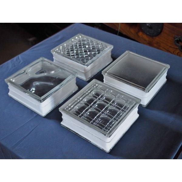 昭和レトロな雰囲気のガラスブロック４種セット　古録展  送料別  Dサイズ　中古 品番H1625