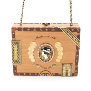 シャネル 2016-2017 23番台 キューバコレクション HABANA NIGHT CIGAR BOX BAG ウッドアイコン チェーン ショルダーバッグ ベージュ【中古】