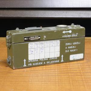 ドイツ軍放出品 フィールドフォン NVA 野戦電話 FF-63S [ 可 ] 独軍放