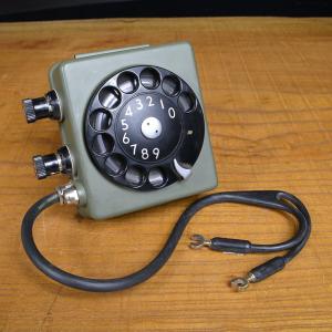 スウェーデン軍放出品 ロータリー式ダイヤル 野戦電話用 通信機器 フィールドフォン military フィールドテレフォン｜revolutjp