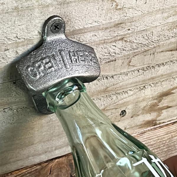 ボトルオープナー 壁付け型 アンティーク調 栓抜き [ 小 ] 壁取り付け式 インテリア用品 生活雑...