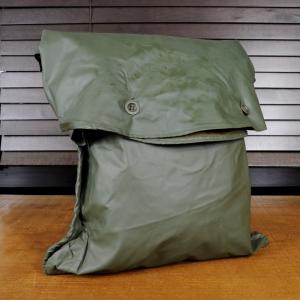 ドイツ軍放出品 テント用ポール&ペグセット 旧東ドイツ 収納袋付き
