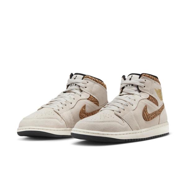 NIKE AIR JORDAN 1 MID SE  ナイキ　エアジョーダン1 DZ4129 102