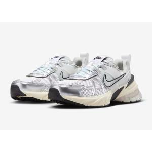 NIKE ナイキ ウィメンズ V2K ラン WMNS RUN summit white NIKE ナイキ ウィメンズ V2K ラン WMNS RUN summit white