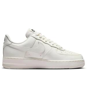 NIKE WMNS AIR FORCE 1 0...の詳細画像1