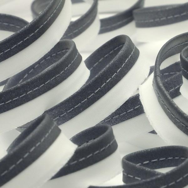 SIC 再帰反射パイピング加工（芯無し） 約11mm シルバー＆ホワイト 1メートル 服飾 手芸 S...