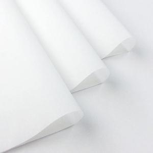 ペーパーエントランス 薄葉紙 薄紙 ラッピングペーパー 包装紙 32×50cm 100枚 白 梱包 緩衝材 55067｜ricoroco65