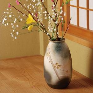 信楽焼「金彩花彫長花入」 しがらき 陶器 和風 花瓶 花台 華 いけばな つぼ 花入れ 茶道 華道 おしゃれ リフル 送料無料｜riffle