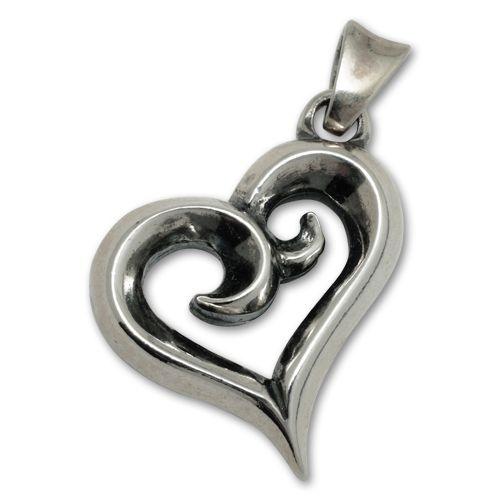 トラヴィスワーカー TRAVIS WALKER ペンダント・チャーム トライバルハート チャーム