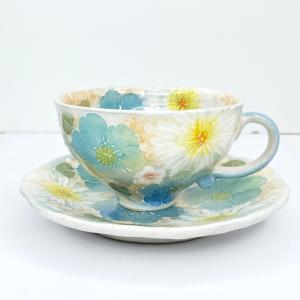 工房ゆずりは 陶コップ 紅彩京花 瀬戸焼 花柄 優しい感性 女性だけの