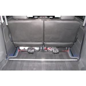 NV350/E26キャラバン2/4WDバン用増しリーフスプリング（Uボルト