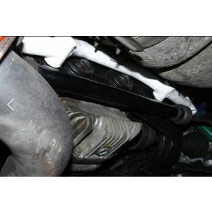 BNR32スカイラインGT-R ULTRA RACINGウルトラレーシングリアメンバーブレース※純正...