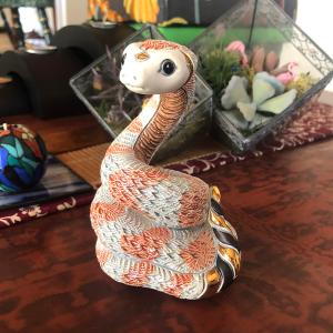 置物 金ヘビ へび 蛇 陶器 送料無料 F251G : リンコナダ(日本代理店