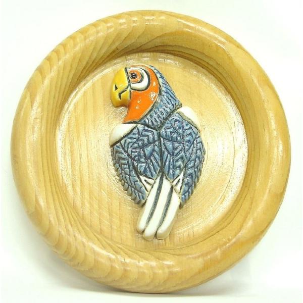 【SALE50％OFF】壁掛け フレーム オブジェ 青オウム F34B 動物 陶器 オウム 鳥 pa...