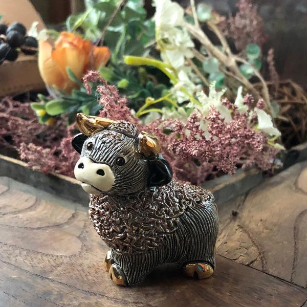 ミニ雄牛 置物 ウシ うし 牛 干支 丑 陶器  MI22