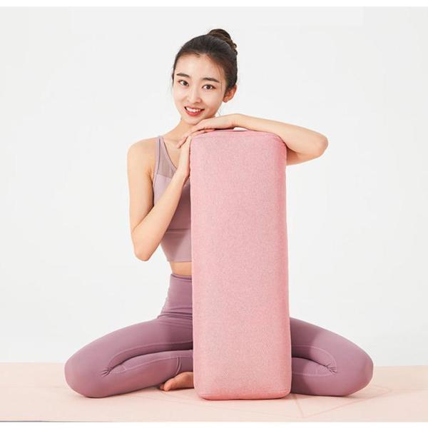 【特価】ヨガワークス ボルスターヨガクッション プロップス 補助 サポート クッション 大きい プロ...
