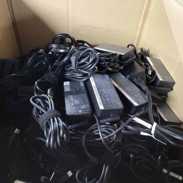 ★通電確認済み★ Lenovo ACアダプター 純正 20V 2.25A Type-C 50本セット...