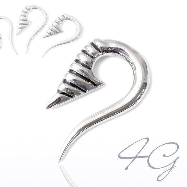 ボディピアス 4G トライバル スタイリッシュ フック ラージゲージ ステンレス 片耳用 金属アレル...