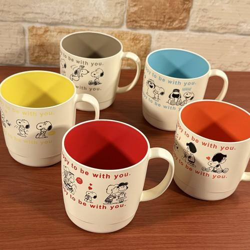 ピーナッツ/スヌーピー 樹脂マグカップ SPIK-559-63 /イエロー レッド ライトブルー ラ...